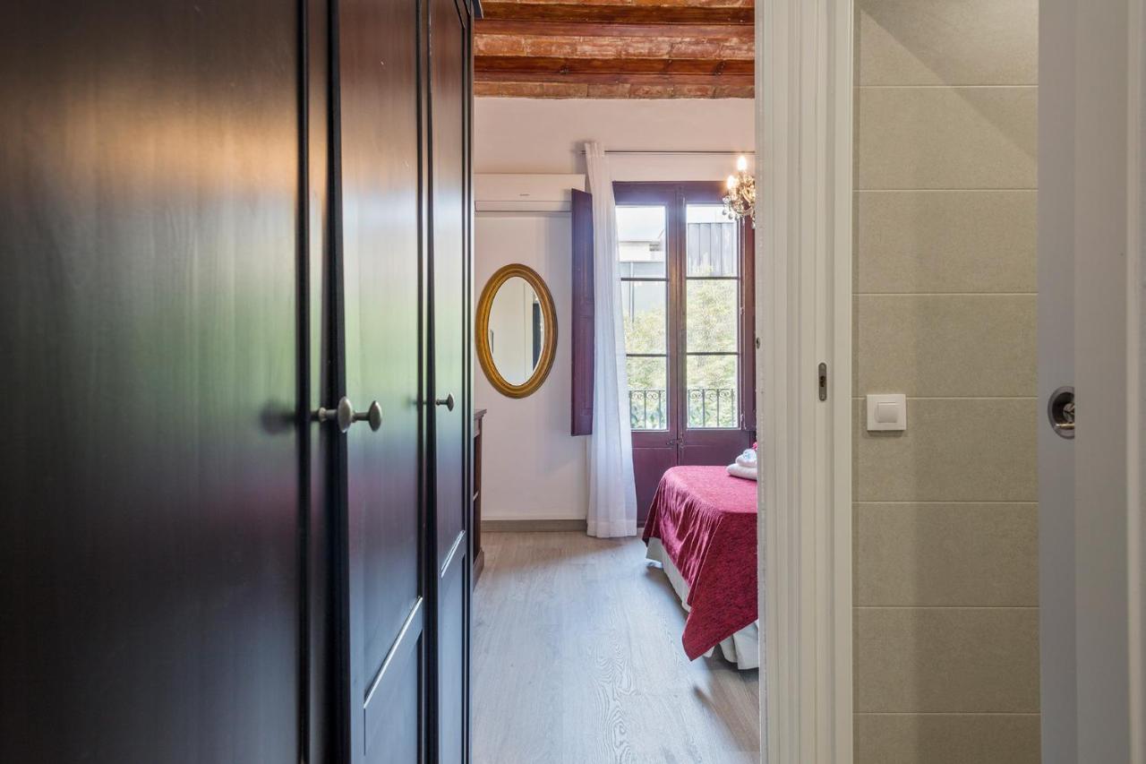 Alcam Books Apartment Barcelona Exterior photo